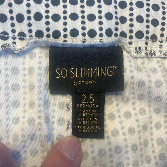 Chico's Women's Black and White Shorts - Picture 4 of 6